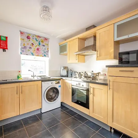 Rb27r For Your Most Relaxed & Cosy Free Parking Free Fast Wifi Homestay Leeds (West Yorkshire)